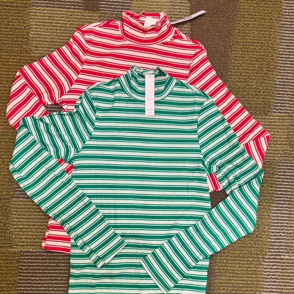 PINK Victoria's Secret 2025 Ribbed Mock Turtleneck Bundle of 2 Christmas Small